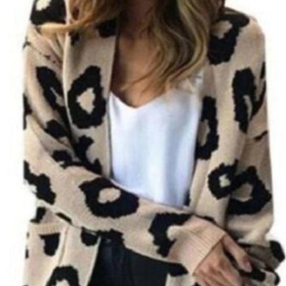 Leopard Oversized Cardigan NWT - Picture 3 of 4